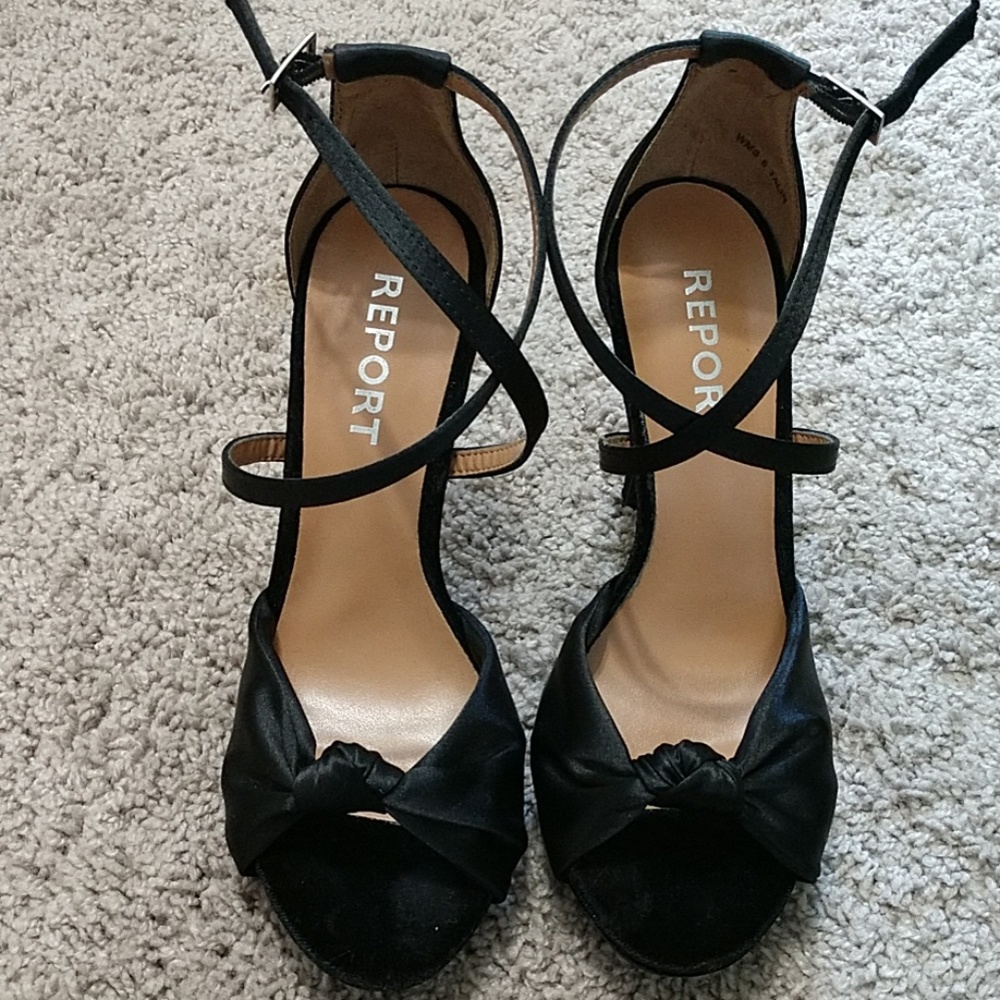 Black peep toe heels